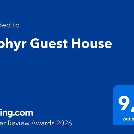 Zephyr Holiday home *
